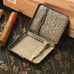 Ancien Etui a Cigarette