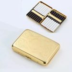 Etui a Cigarette en Metal